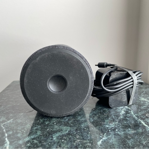 Sale!! Amazon Alexa. - Picture 6 of 6